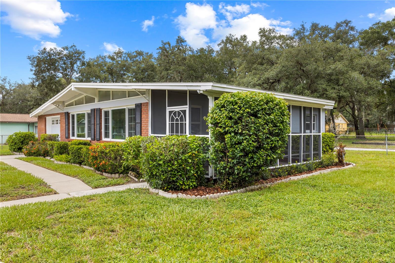 3622 E Lambright St, Tampa, FL 33610