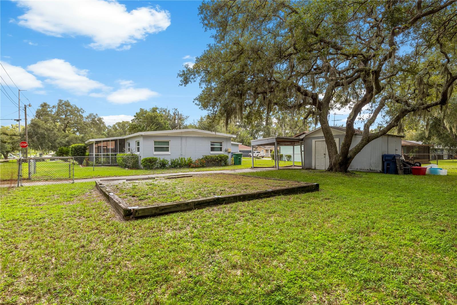 3622 E Lambright St, Tampa, FL 33610