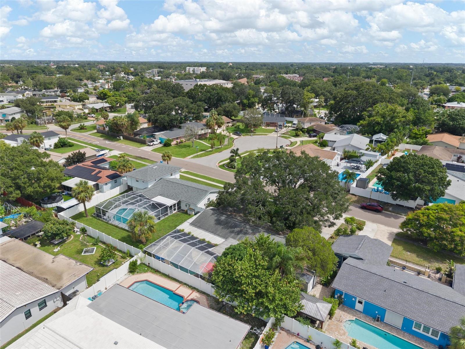8404 Flagstone Dr, Tampa, FL 33615