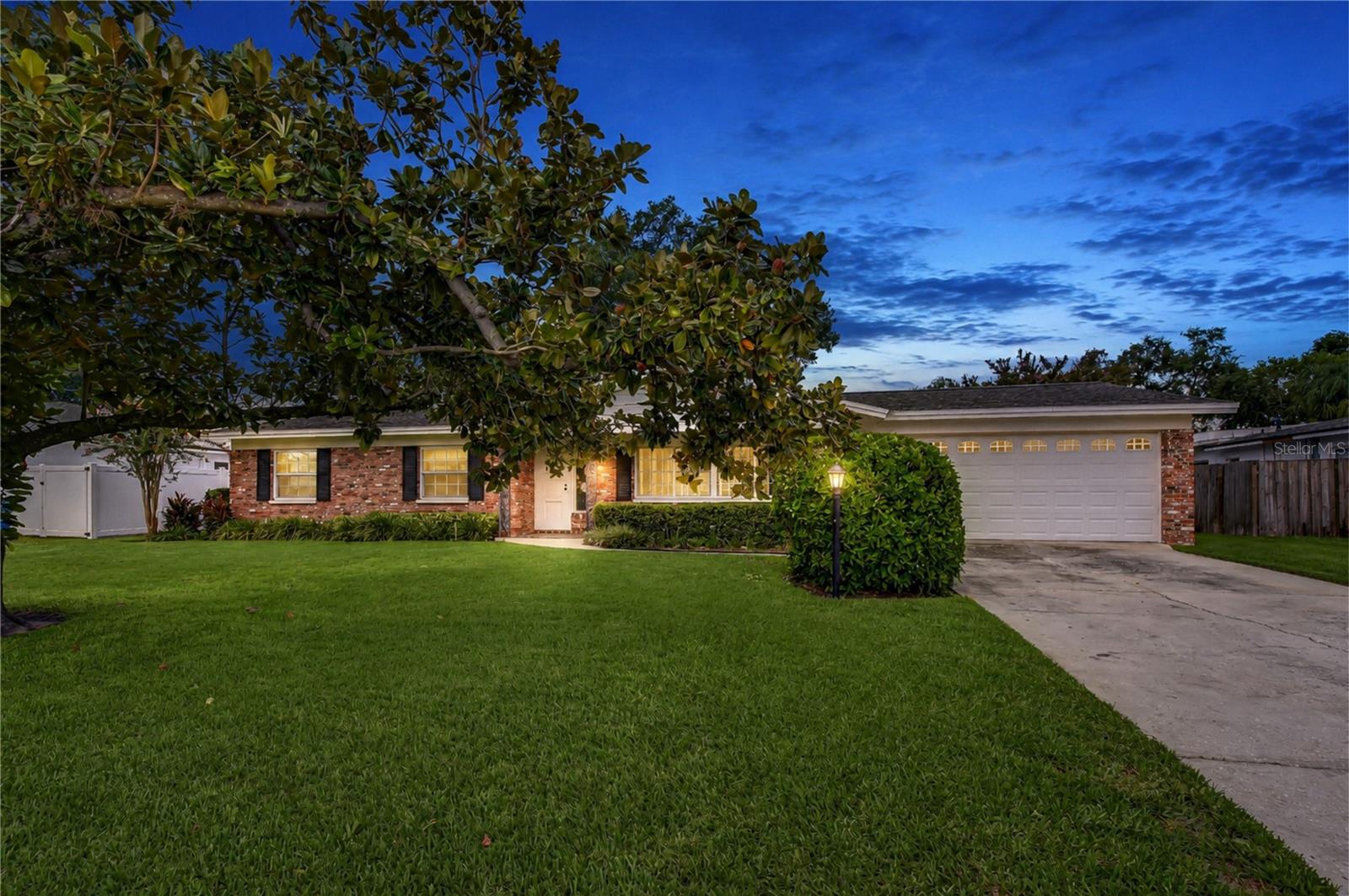 2205 Malibu Dr, Brandon, FL 33511