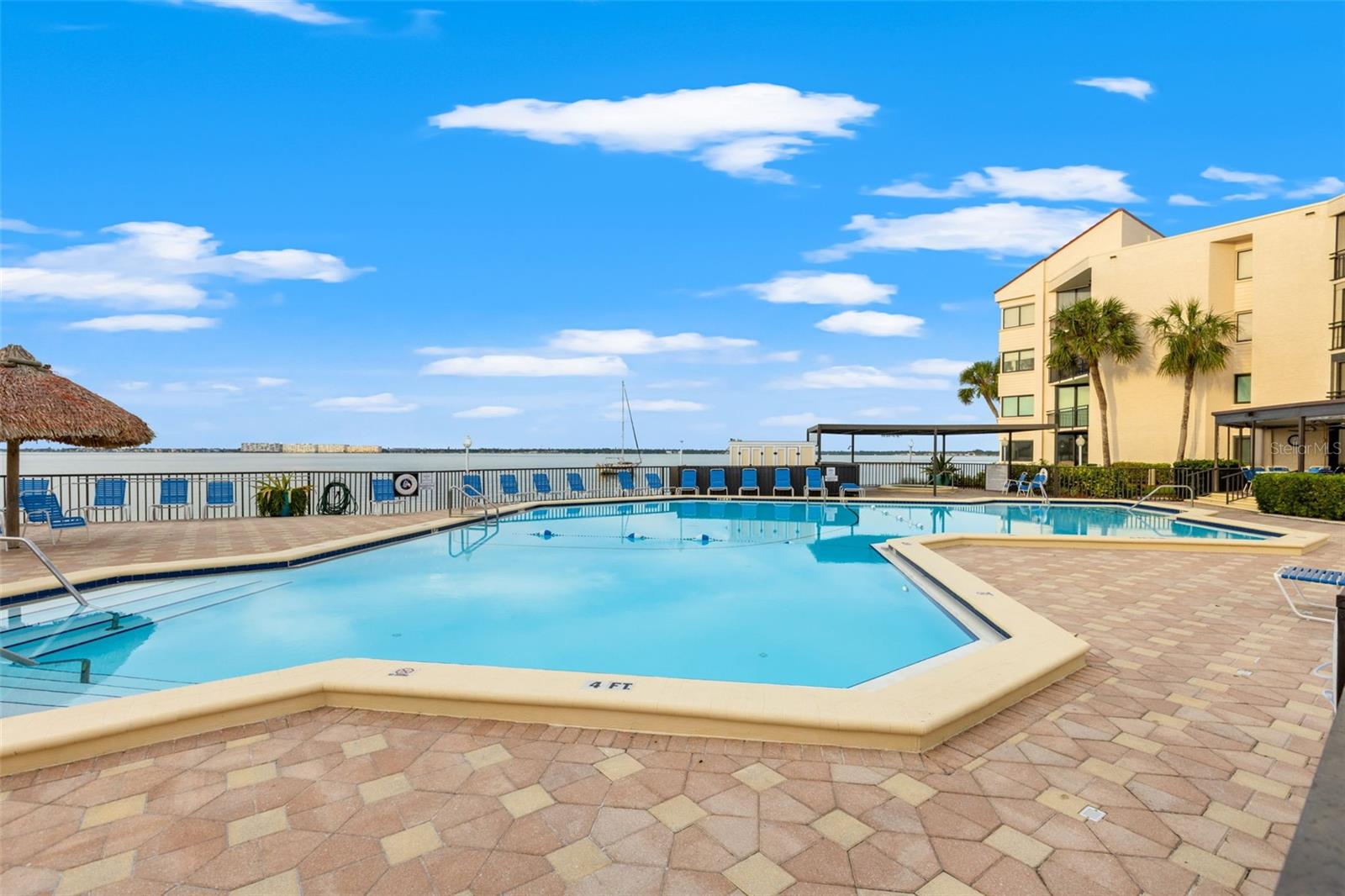 5541 Puerta Del Sol Blvd S #412, St Petersburg, FL 33715