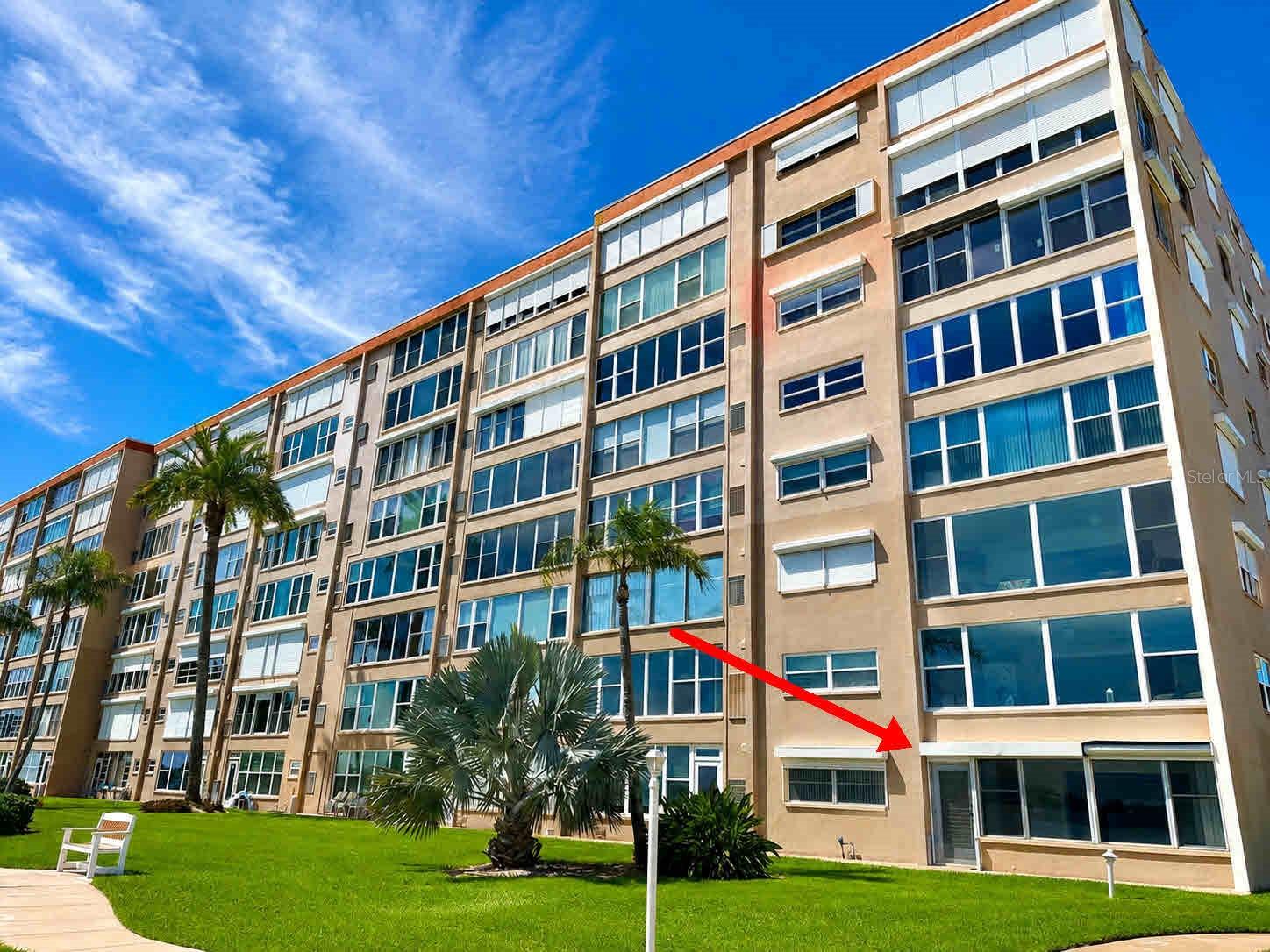 1847 Shore Dr S #101, St Petersburg, FL 33707