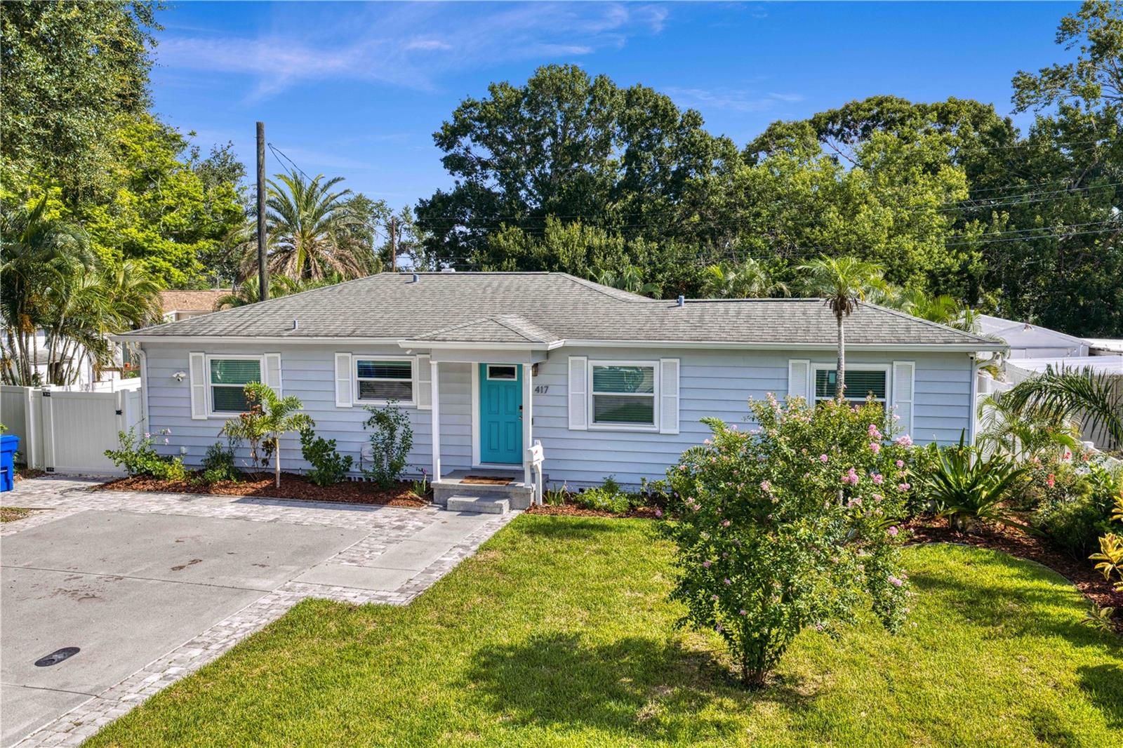 417 Hampton Ave NE, St Petersburg, FL 33703