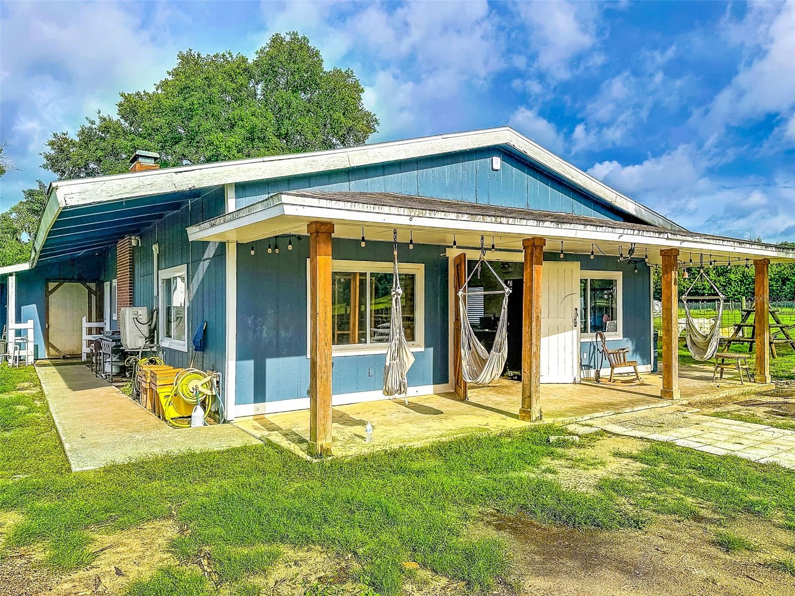 16736 Powerline Rd, Dade City, FL 33523