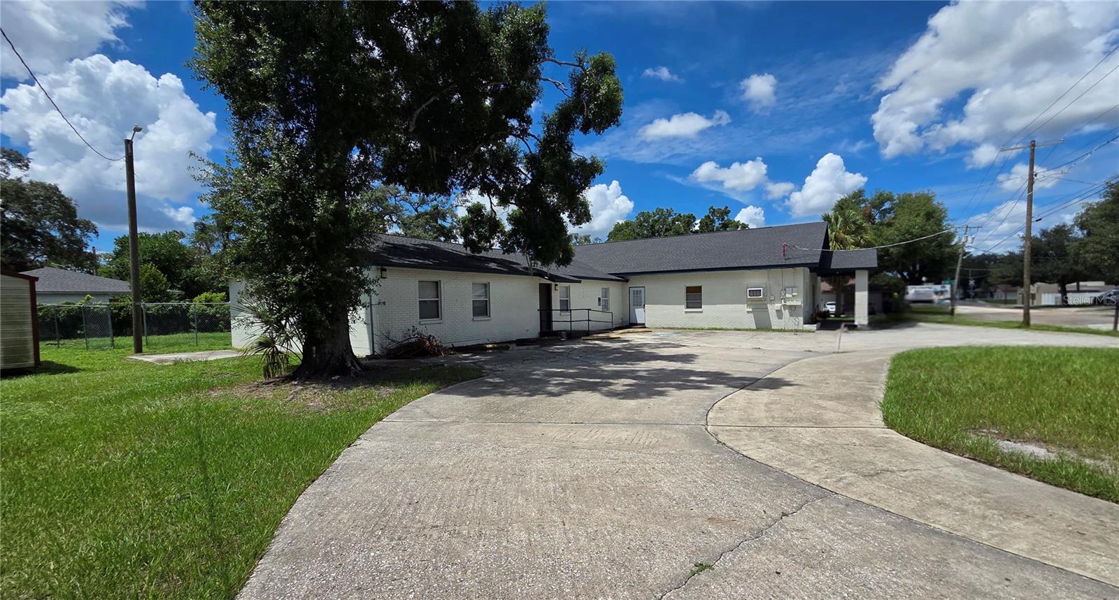 3103 E Lake Ave, Tampa, FL 33610