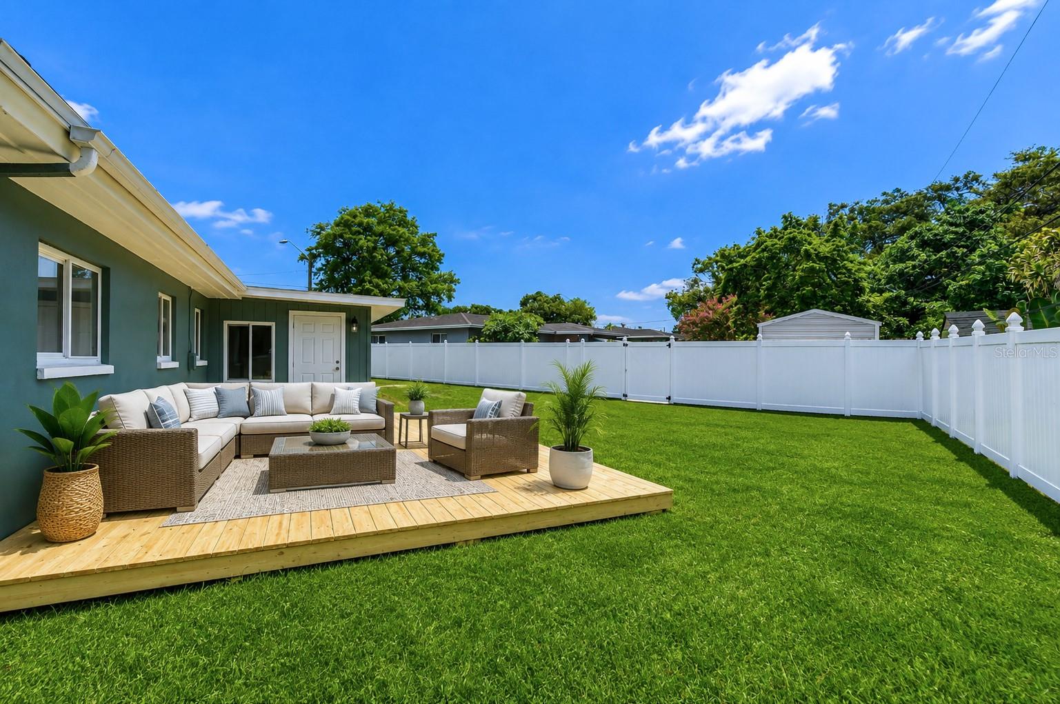 1800 Druid Rd E, Clearwater, FL 33764