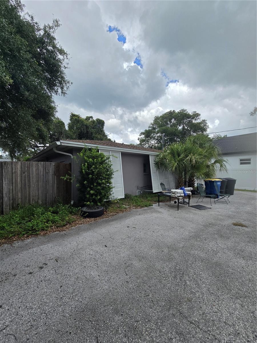 908 Grand Central St, Clearwater, FL 33756