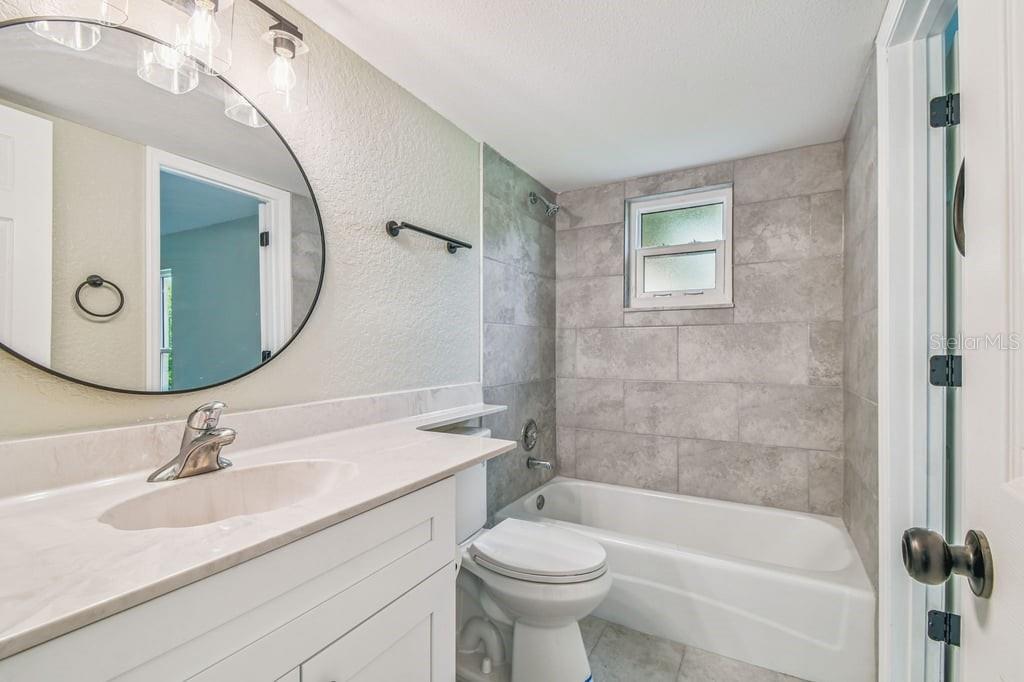 4829 Onyx Ln #101, New Port Richey, FL 34652