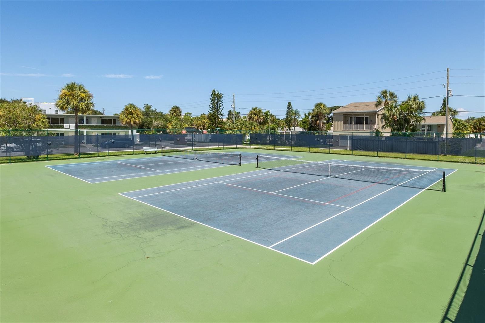 2501 Bay Blvd, Indian Rocks Beach, FL 33785