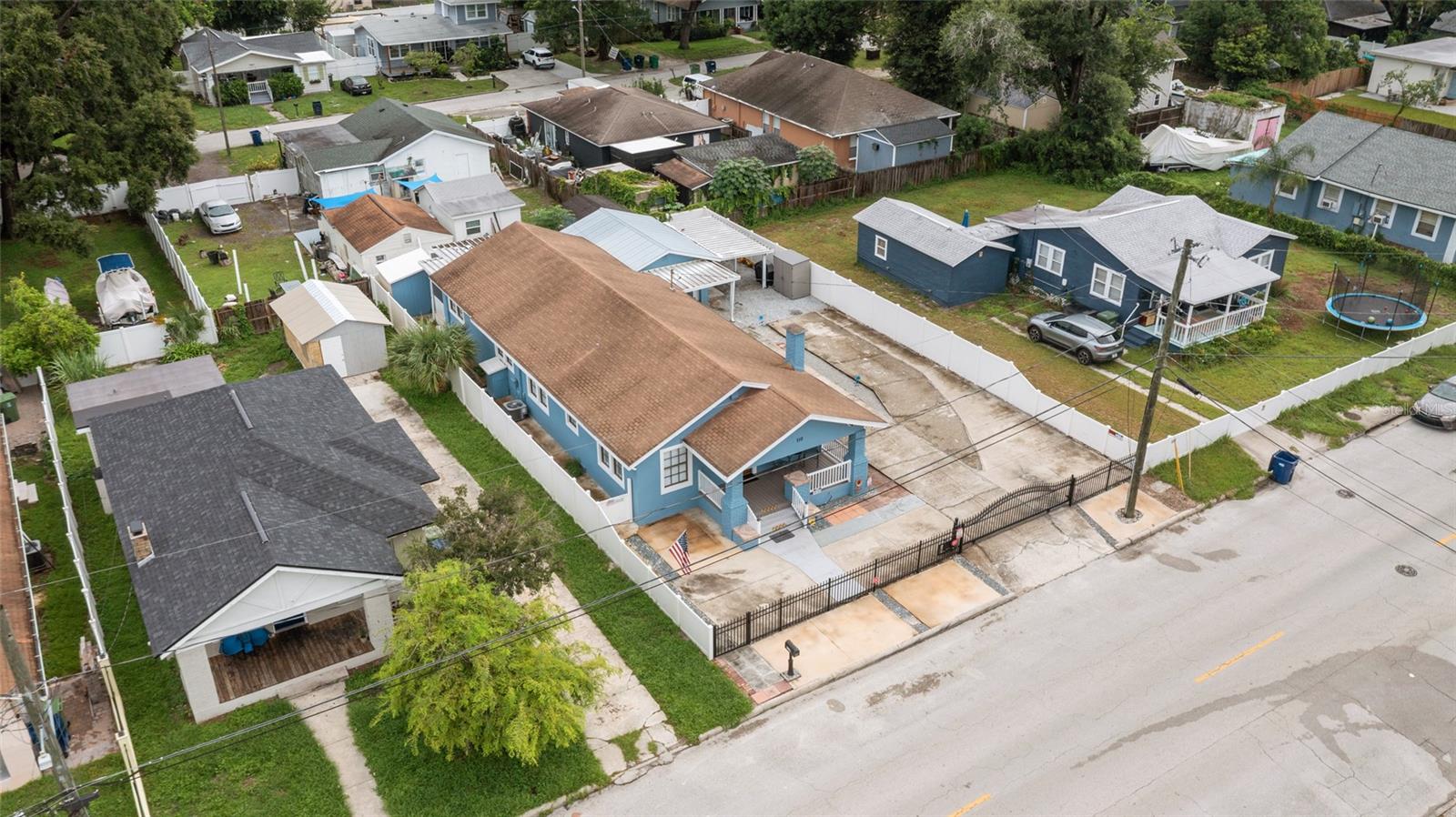 710 E Broad St, Tampa, FL 33604