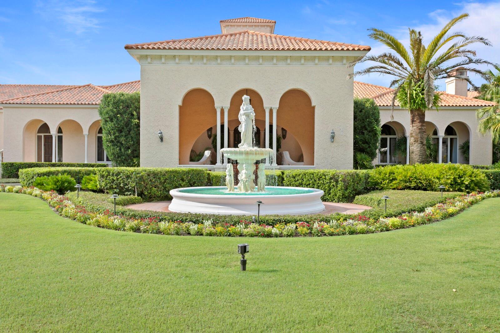 1001 Bajada De Avila, Tampa, FL 33613