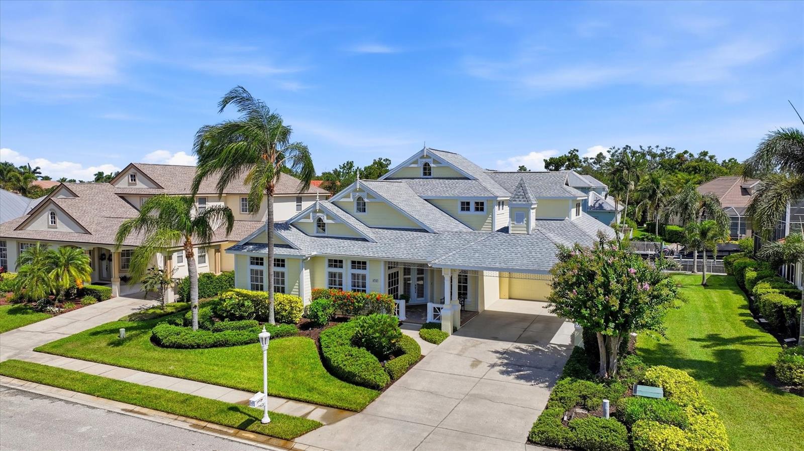 4747 Pinnacle Dr, Bradenton, FL 34208
