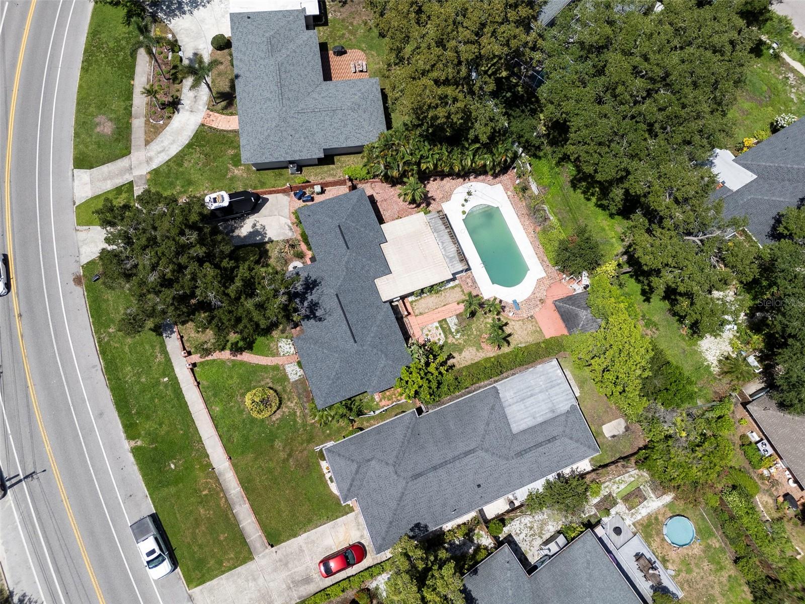 451 W Davis Blvd, Tampa, FL 33606