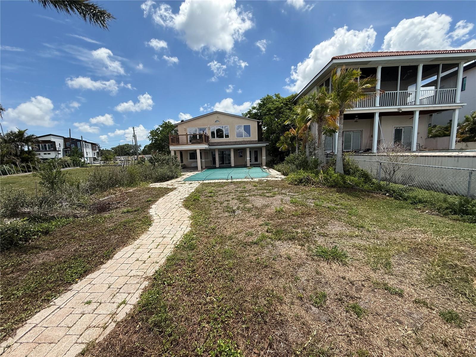 6111 Bayou Grande Blvd NE, St Petersburg, FL 33703