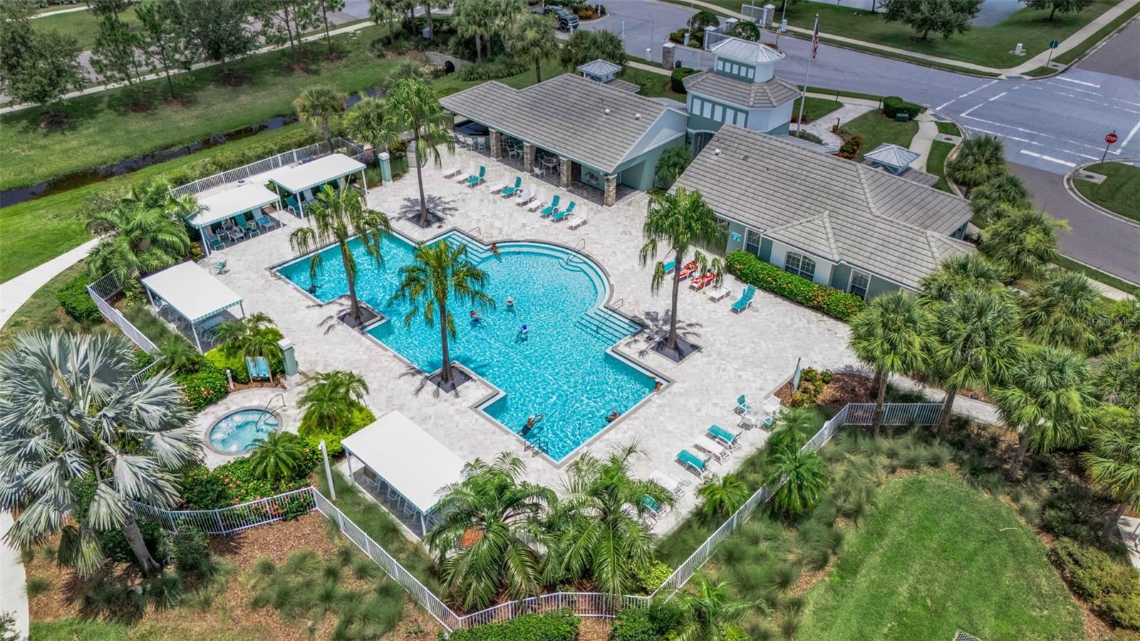 3321 Woodmont Dr, Parrish, FL 34219