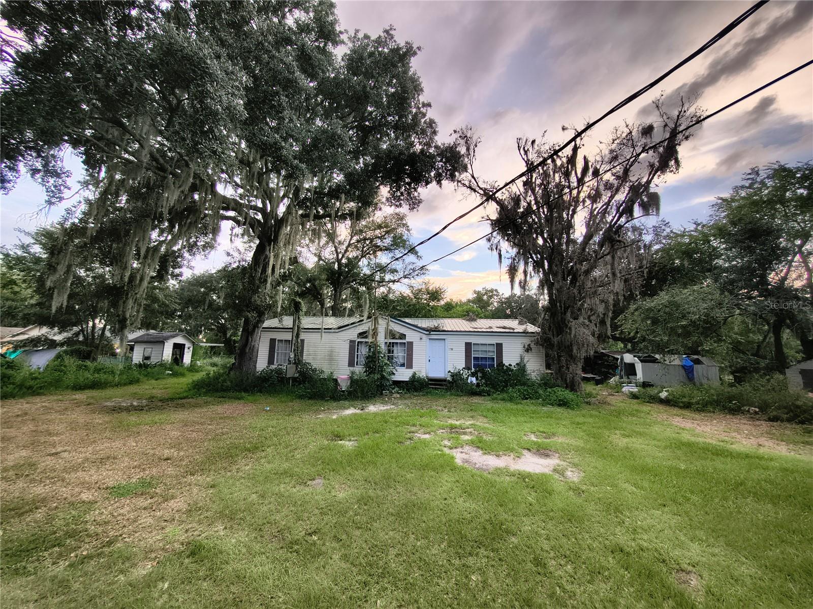 3609 Maxwell Rd, Plant City, FL 33566