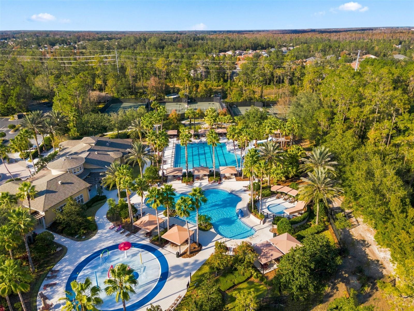 27417 Silver Thatch Dr, Wesley Chapel, FL 33544