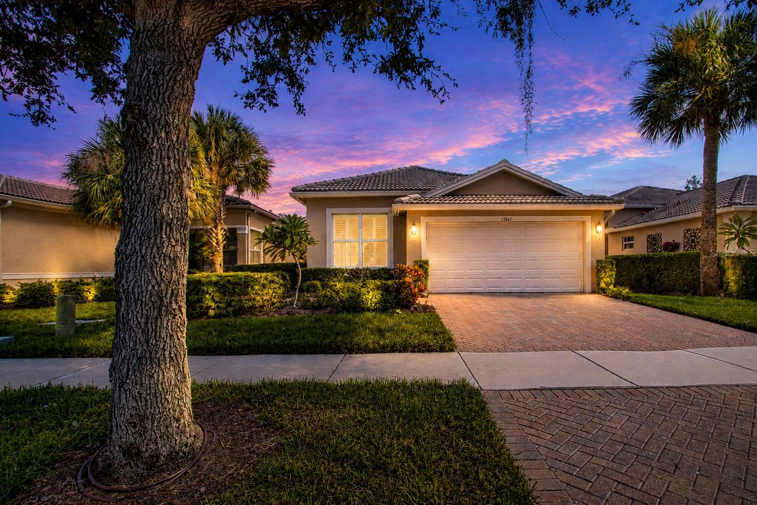 15847 Cobble Mill Dr, Wimauma, FL 33598
