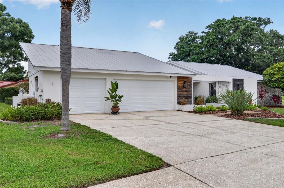 2862 Shady Oak Ct, Clearwater, FL 33761