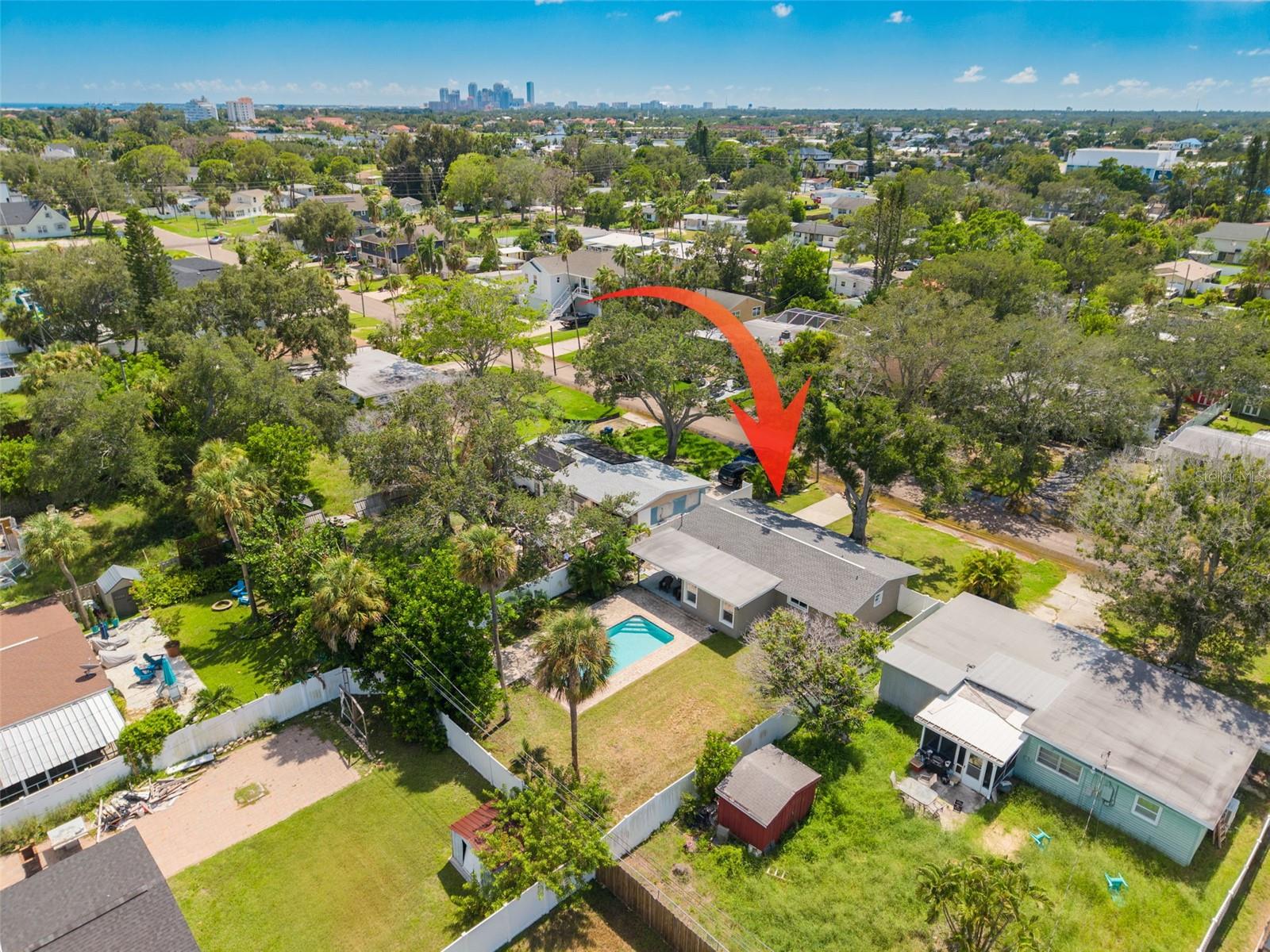 4227 Harrisburg St NE, St Petersburg, FL 33703