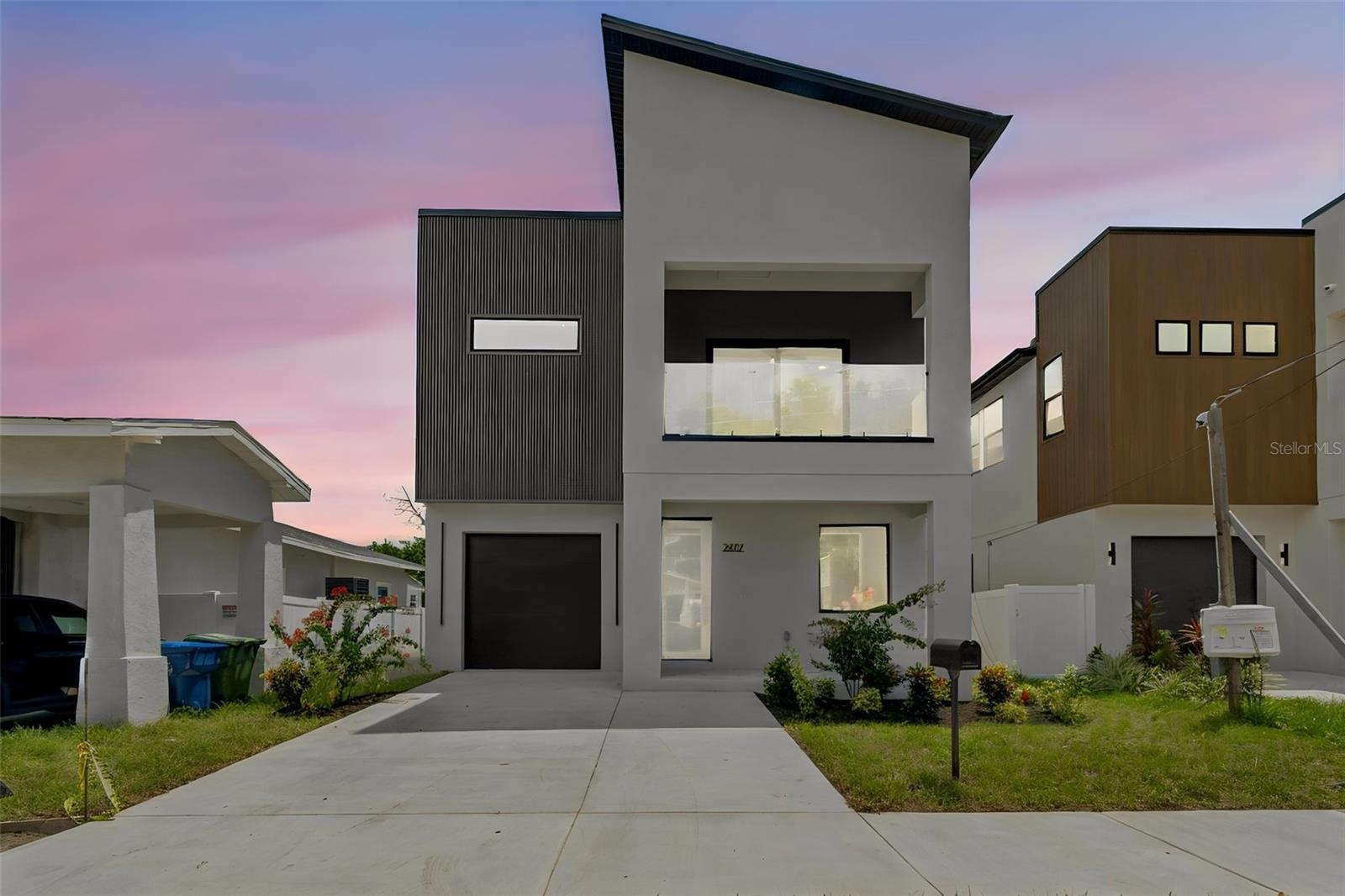 2907 N 21st St, Tampa, FL 33605