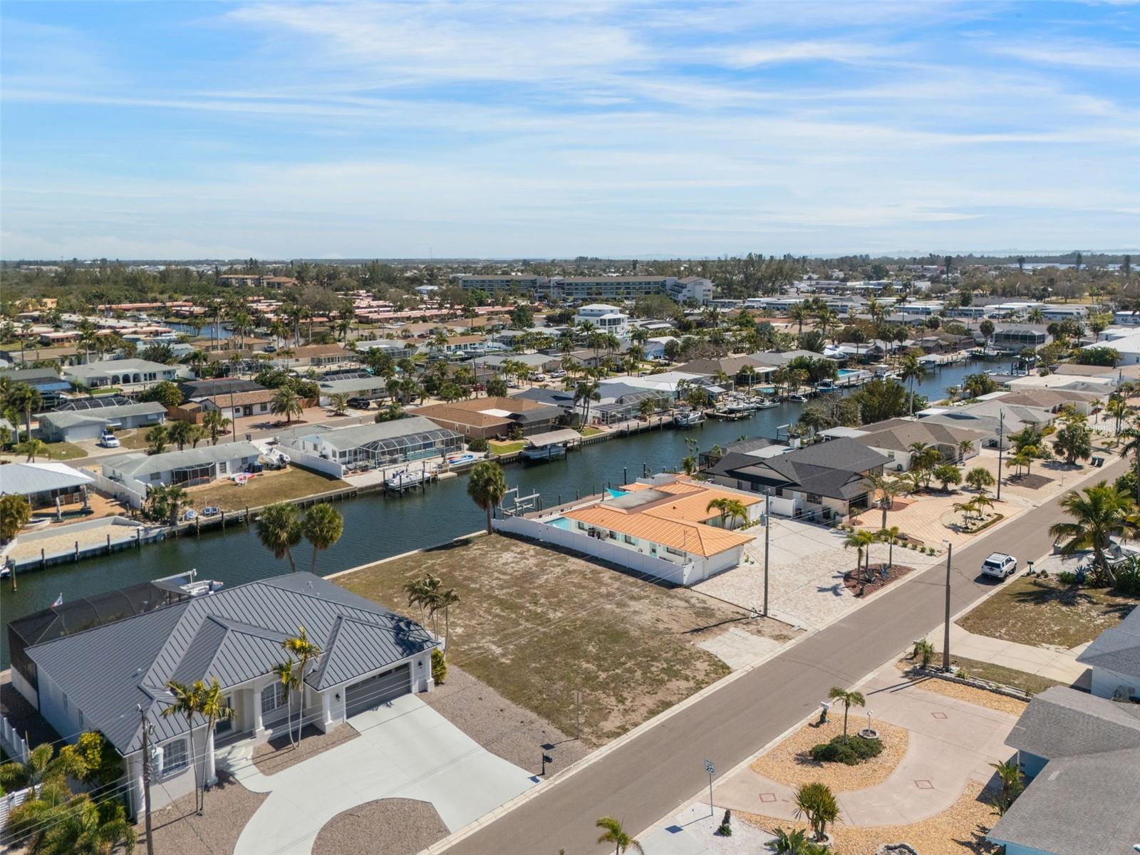 4007 Coconut Ter, Bradenton, FL 34210