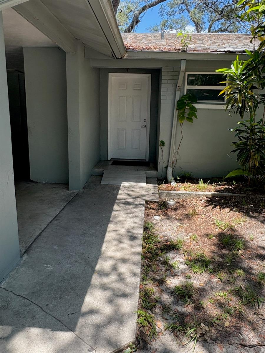 439 E Martin Luther King Jr Dr, Tarpon Springs, FL 34689