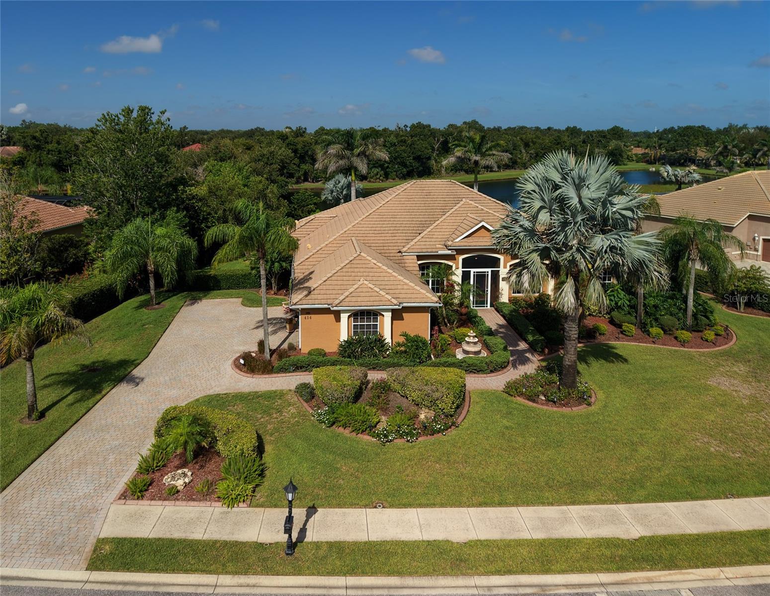 414 169th Ct NE, Bradenton, FL 34212