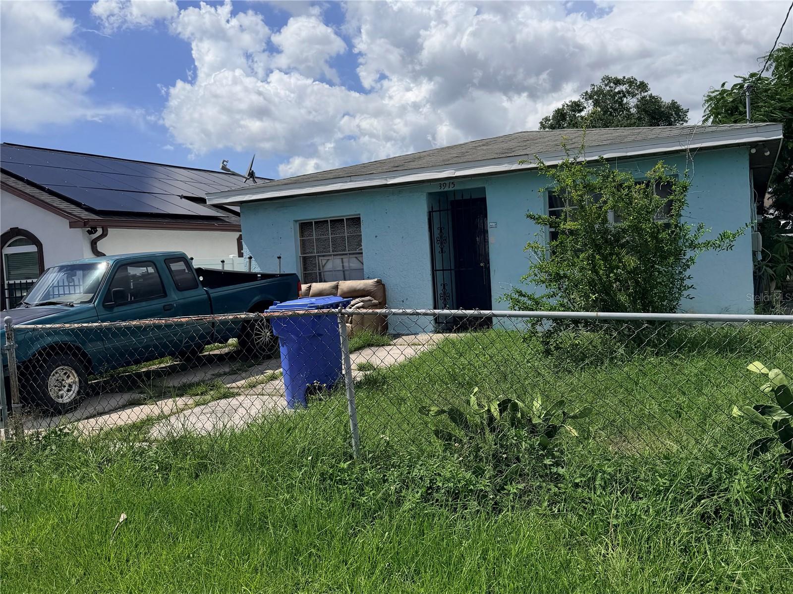 3915 W Broad St, Tampa, FL 33614