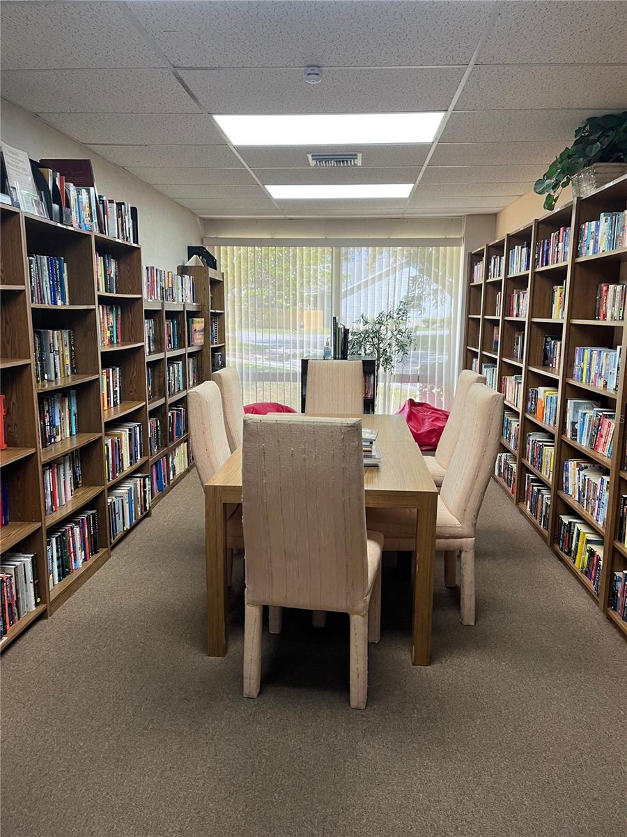 39650 Us Highway 19 N #576, Tarpon Springs, FL 34689