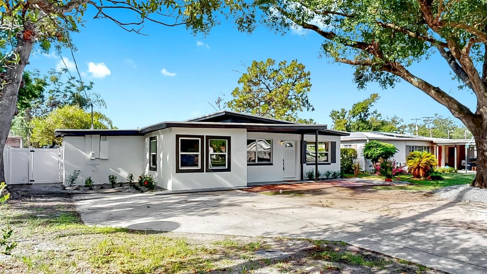 4112 W Lawn Ave, Tampa, FL 33611