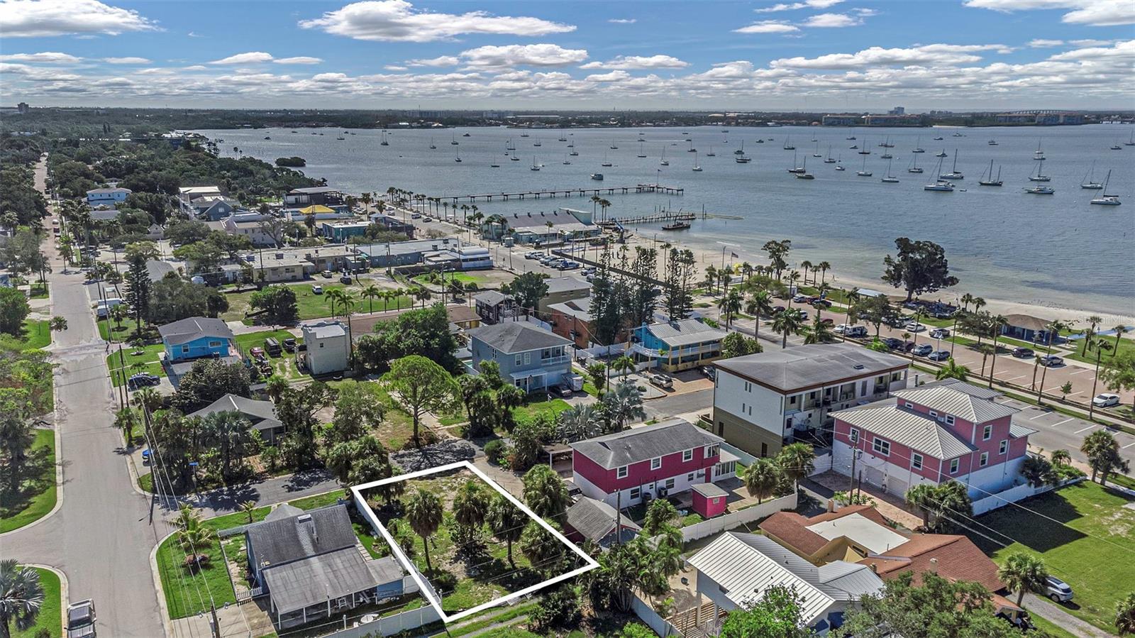 3107 Clinton St S, Gulfport, FL 33707