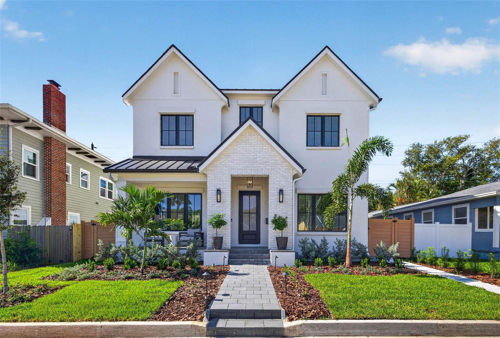 142 22nd Ave N, St Petersburg, FL 33704