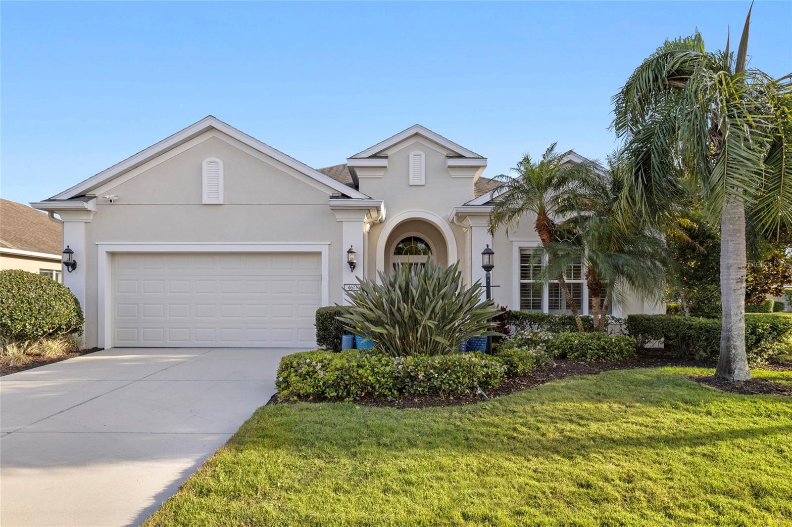 4623 Claremont Park Dr, Bradenton, FL 34211