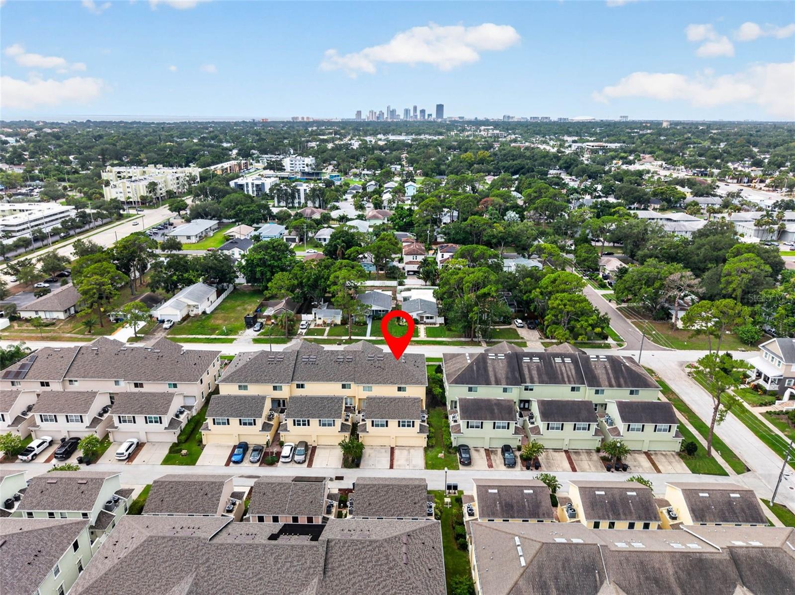 217 49th Ave N, St Petersburg, FL 33703