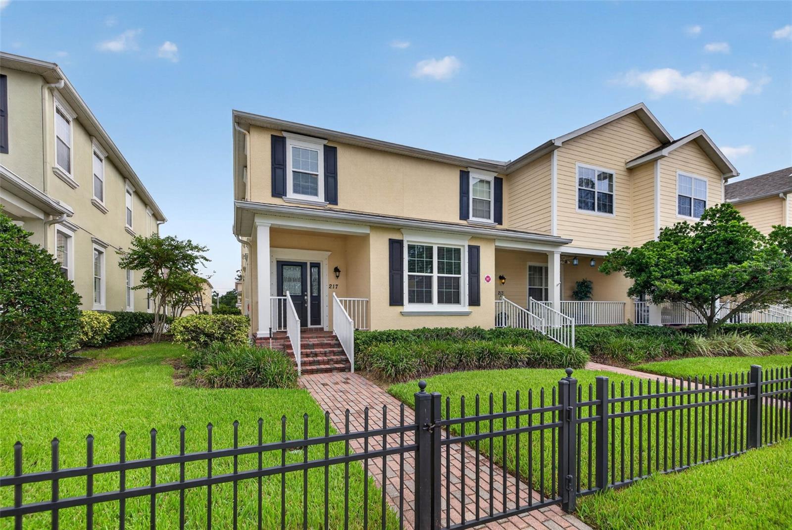 217 49th Ave N, St Petersburg, FL 33703