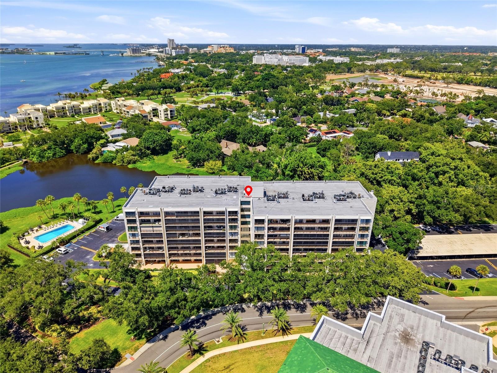 220 Belleview Blvd #207, Belleair, FL 33756