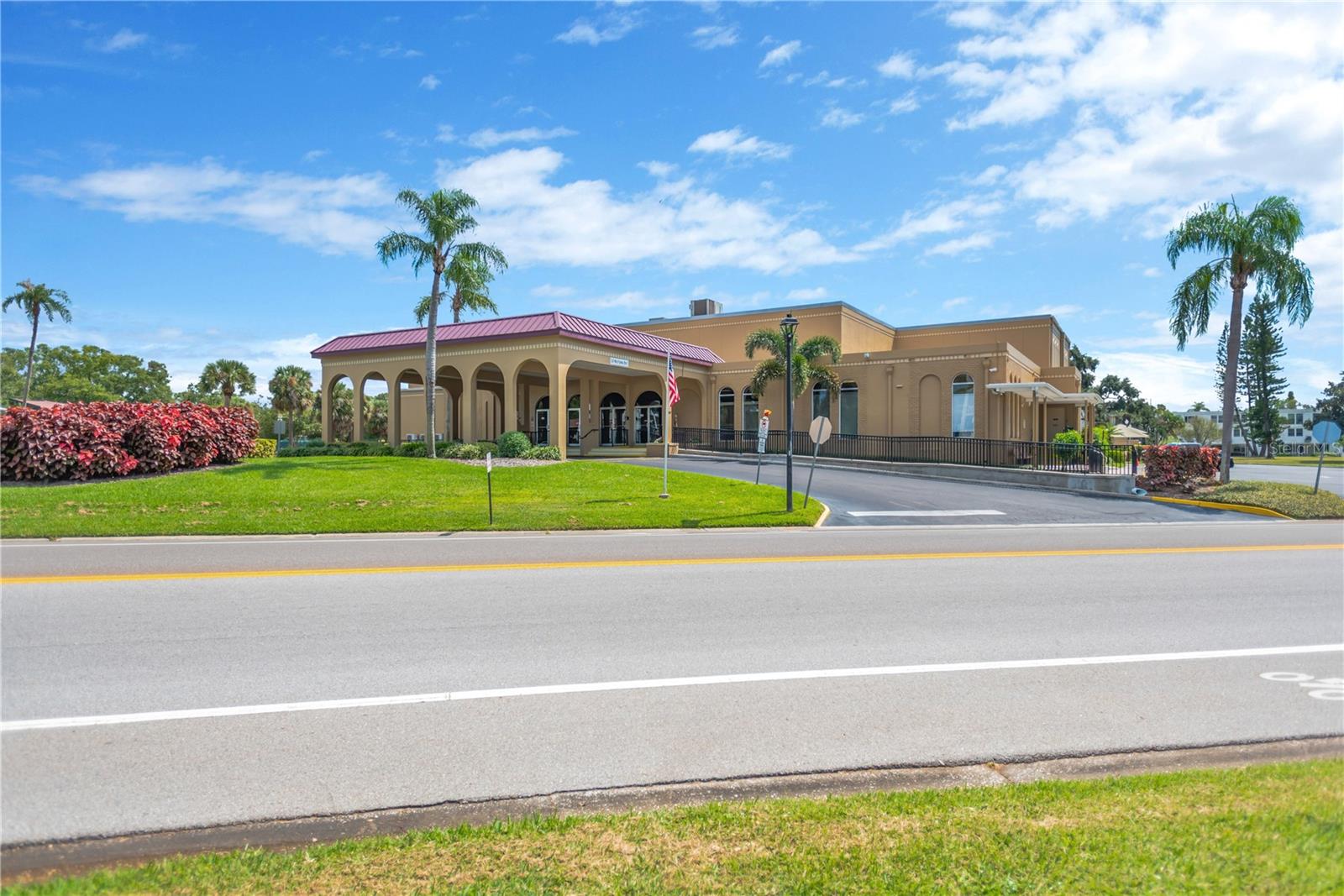 2350 Haitian Dr #6, Clearwater, FL 33763