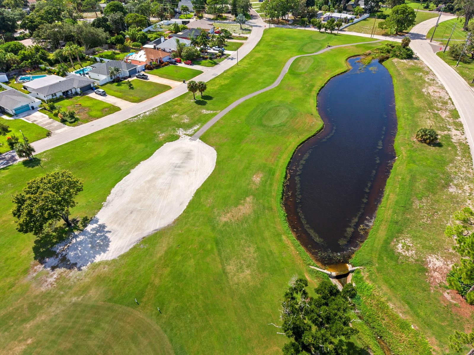 2159 Barcelona Way, St Petersburg, FL 33712