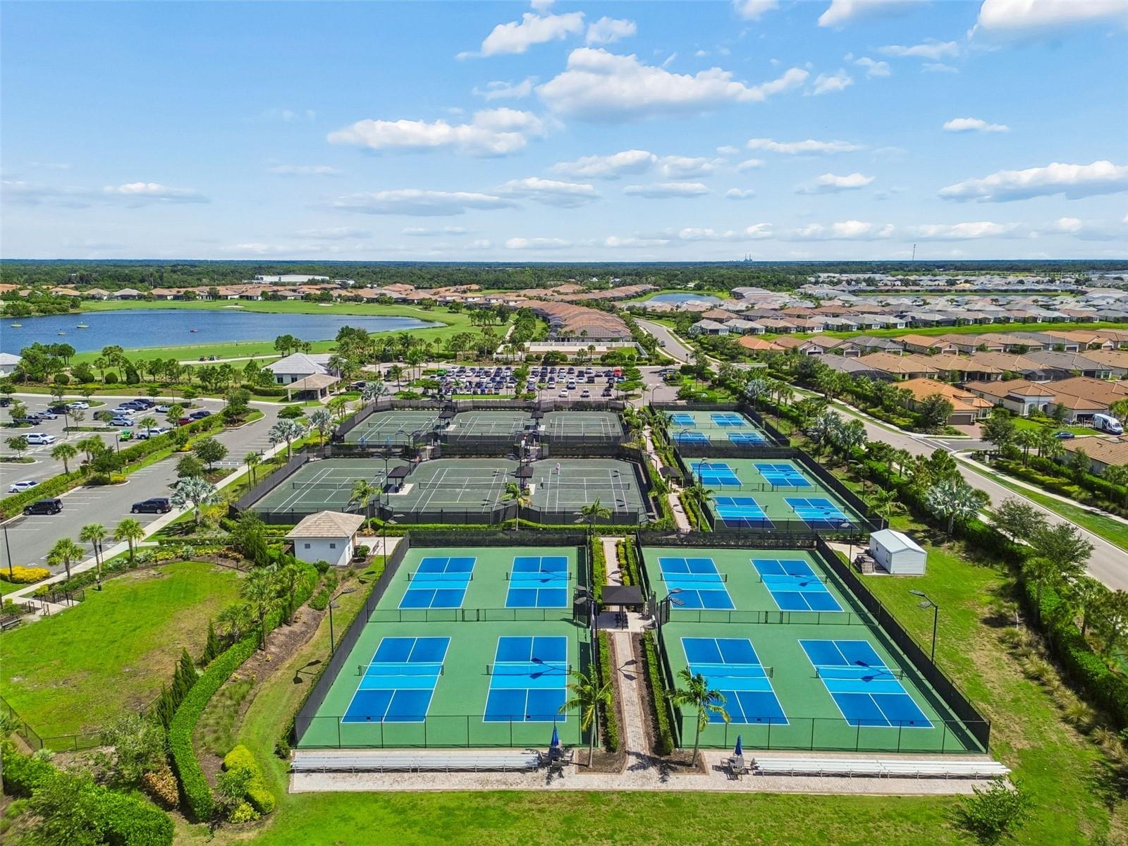 15424 San Lazzaro Ave, Bradenton, FL 34211