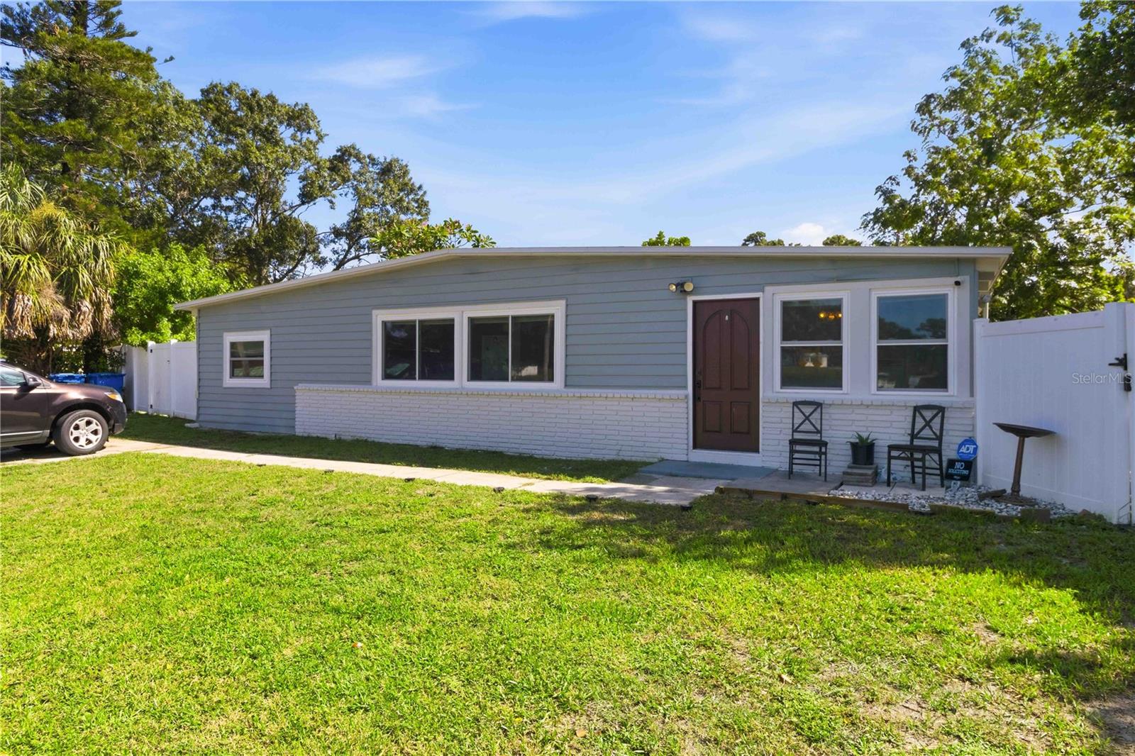 6601 13th St N, St Petersburg, FL 33702