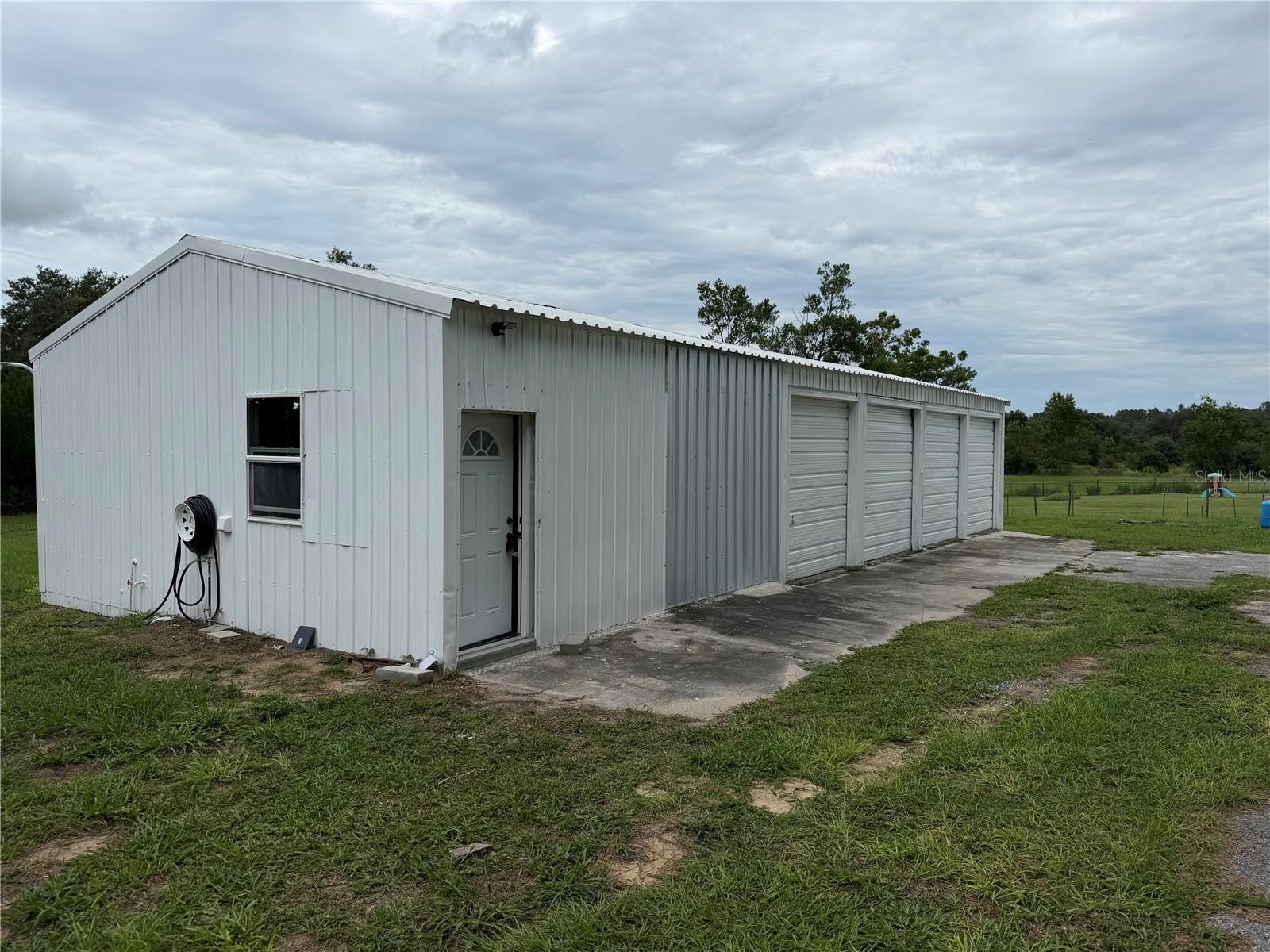 37631 Kossik Rd, Zephyrhills, FL 33541
