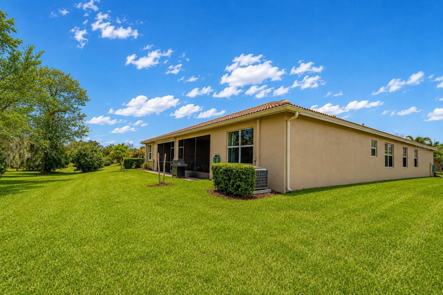 16158 Amethyst Key Dr, Wimauma, FL 33598