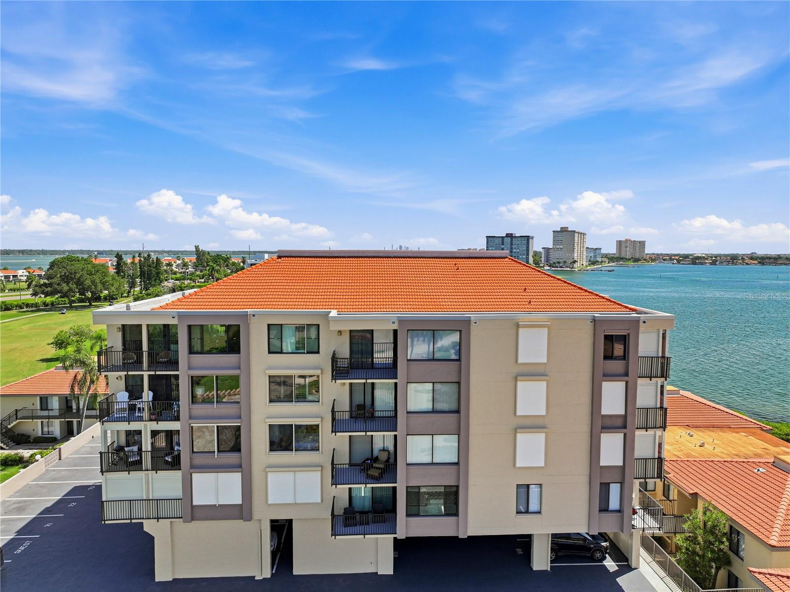 6104 Palma Del Mar Blvd S #404, St Petersburg, FL 33715