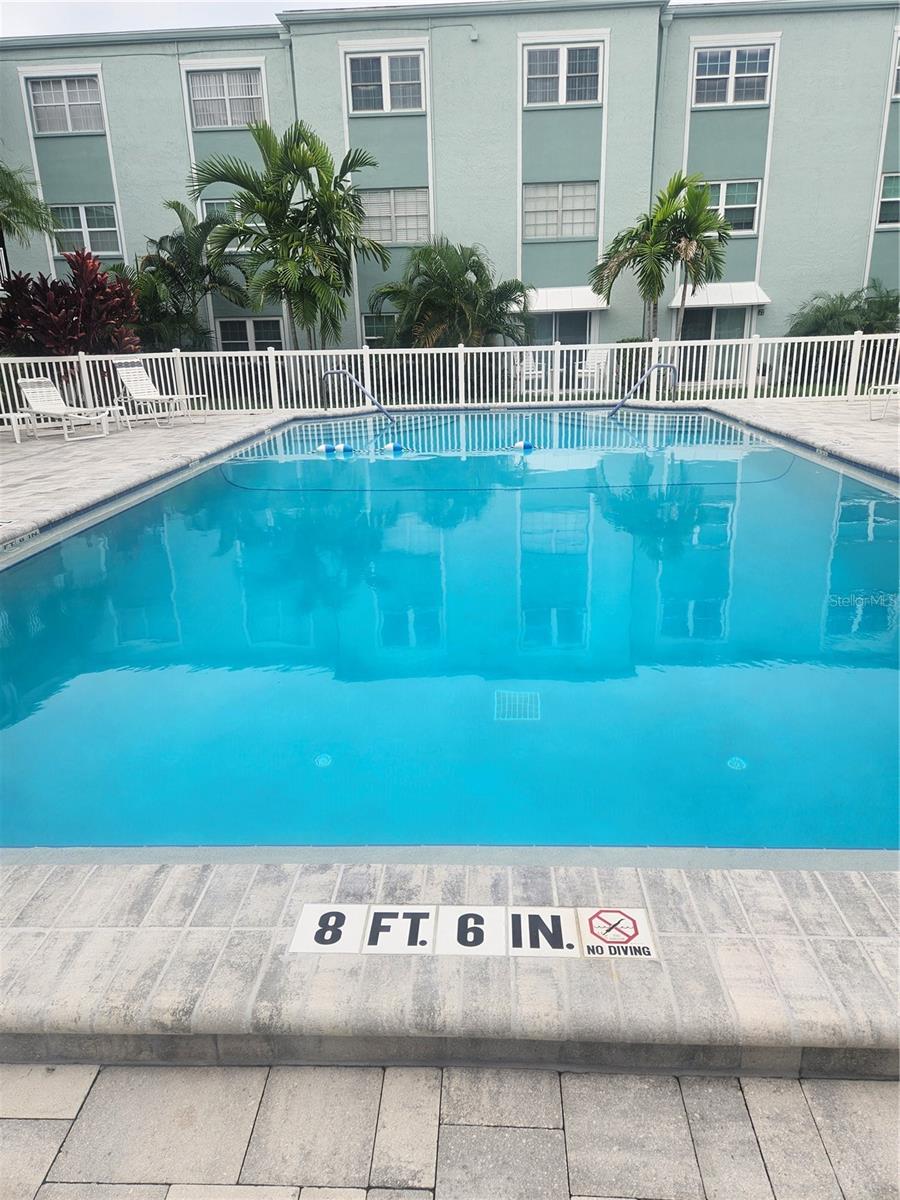 1706 Belleair Forest Dr #310, Clearwater, FL 33756