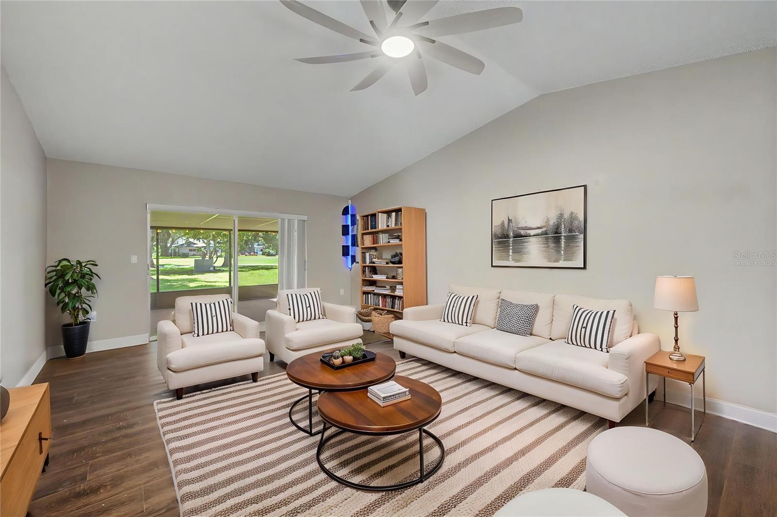 7800 Fairlawn Dr, Hudson, FL 34667