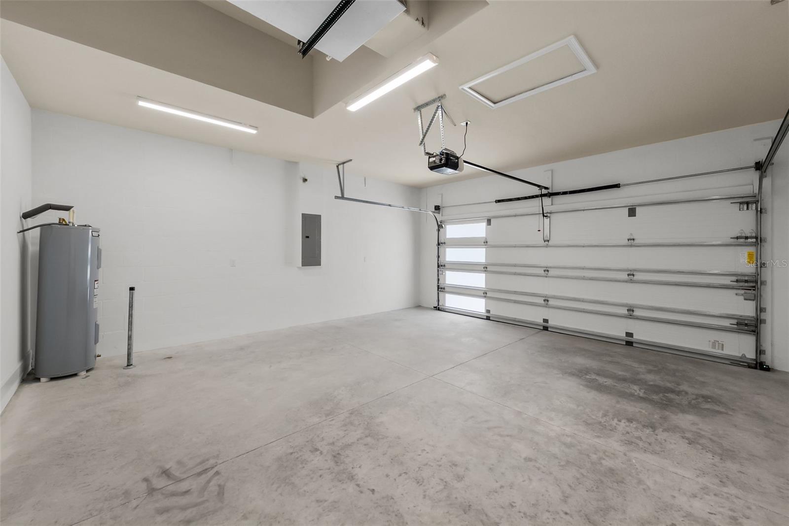 207 Athenian Way, Tarpon Springs, FL 34689