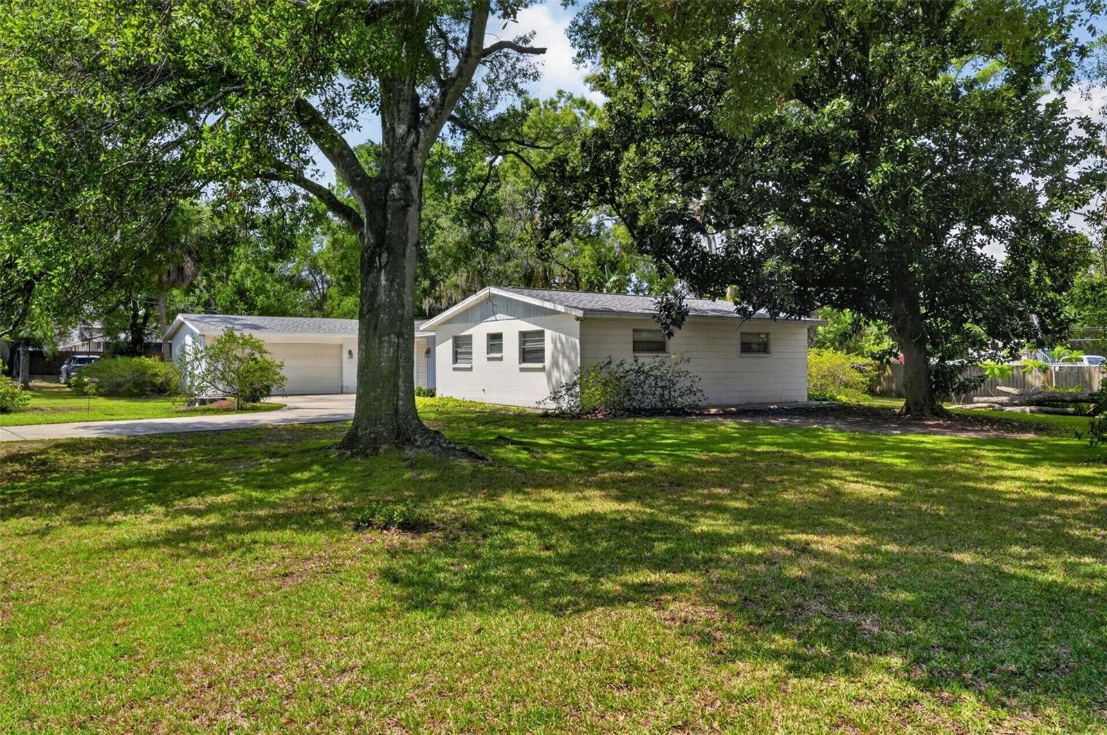 601 Winham St, Tampa, FL 33619