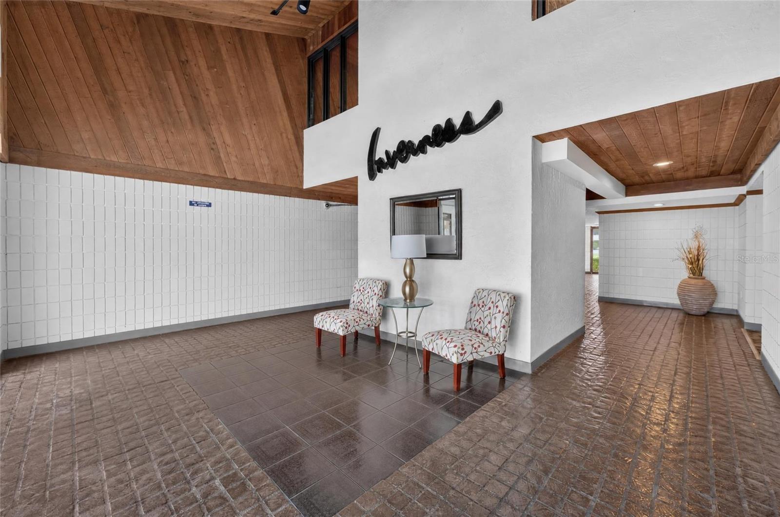 2581 Countryside Blvd #2210, Clearwater, FL 33761