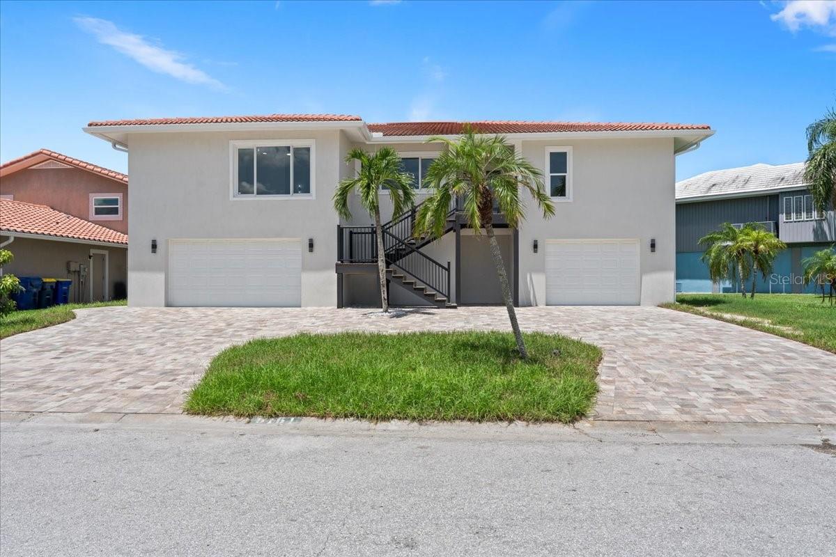 5151 Porpoise Pl, New Port Richey, FL 34652